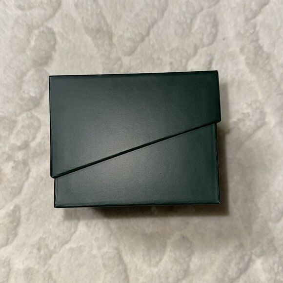 Ted Baker Phylipa Iconic Bow Black Rose Gold Leather Strap Watch - Picture 13 of 16